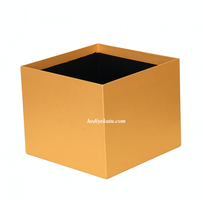 Kare-Hediye-Kutusu-Buyuk-Boy-Gold-Renk