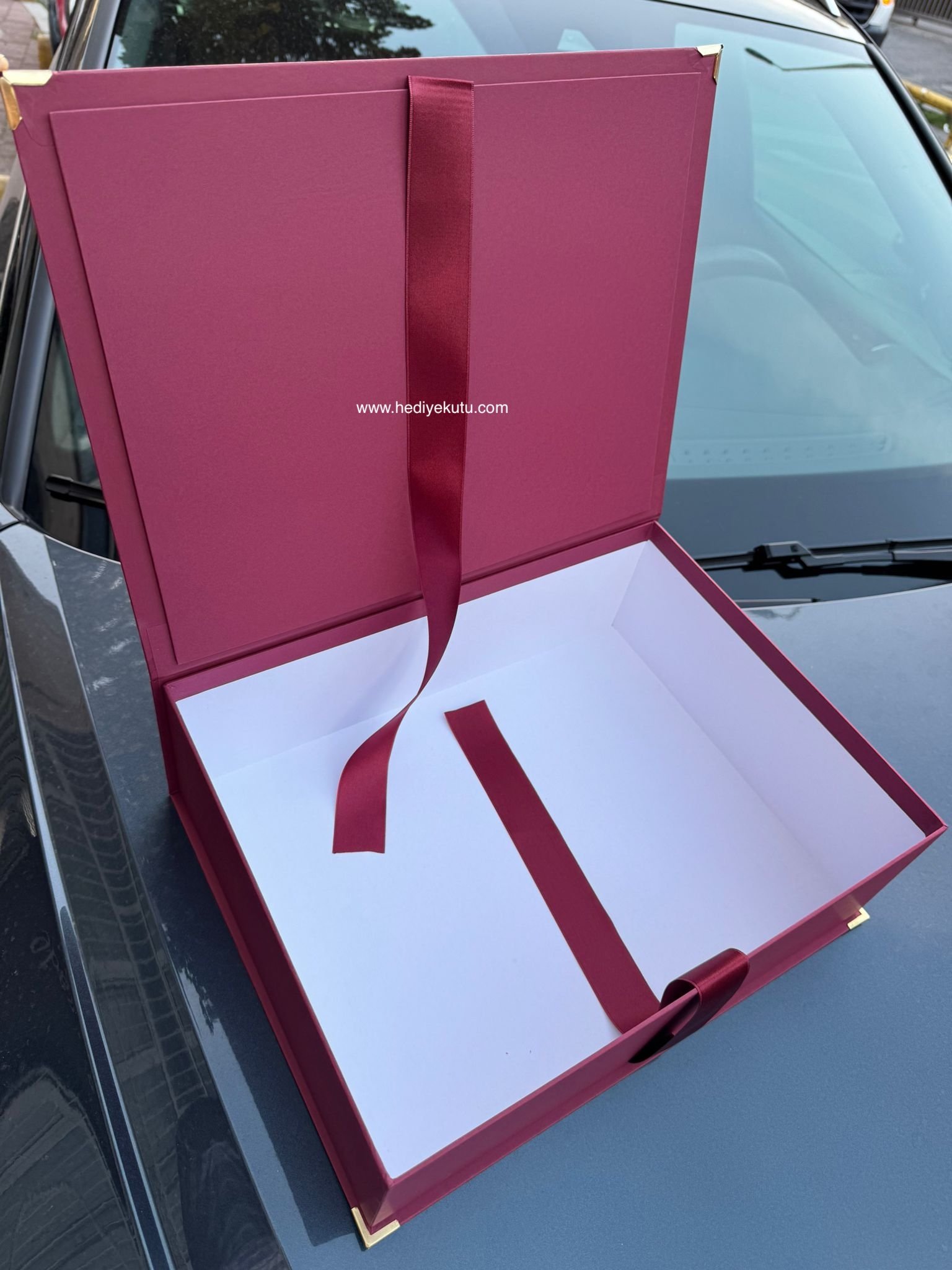 Büyük Boy Hediye Kutusu A-D2 Büyük Boy Hediye Kutusu A-D2
