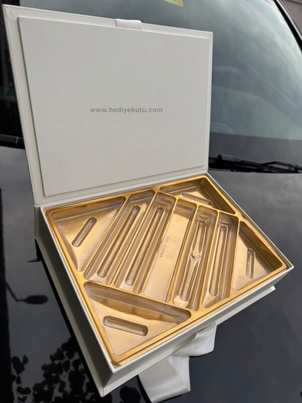 Çikolata Kutusu DG-6